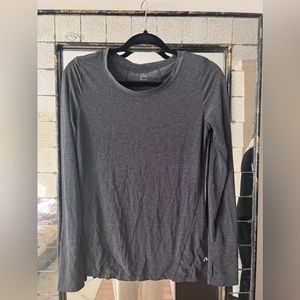 Gap Fit Breathe Long Sleeve